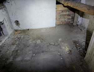 Zateplení stropu rodinného domu pomocí foukané izolace